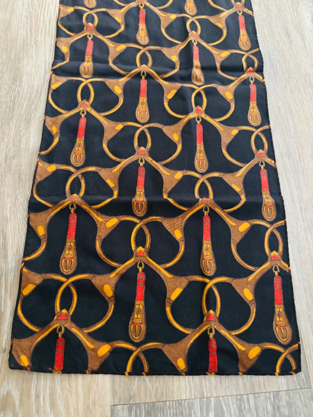 VINTAGE LIMITED EXPRESS EQUESTRIAN MOTIF SCARF 80'S/90'S